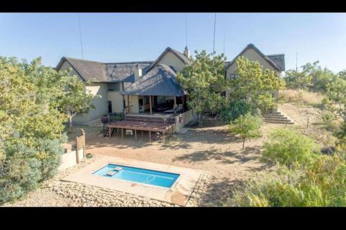 Luxury 4 bedroom Villa with Childrens loft