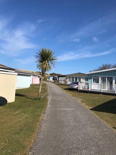 Holiday Chalet At Gwithian Sands In Cornwall, Hayle, Cornwall
