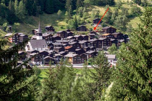 餐廳, Denkmalgeschützter Spycher total renoviert (Denkmalgeschutzter Spycher total renoviert) in 尼德華爾德