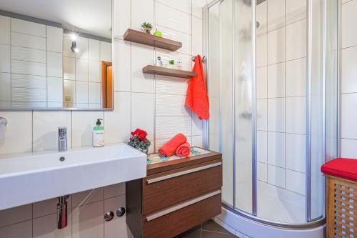 Villa Leona - managed by Travel Istria - image 5