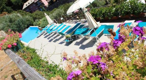 Agriturismo Le Pale 2 Swimming Pool and Parking