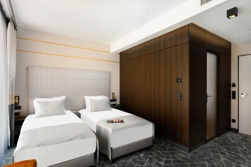 Emerald Hotel by Continental Group - image 5