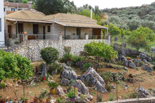 Konstas Stone Island House in Meganisi