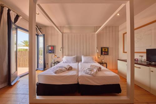 特利亞斯酒店 (Hotel Trias) in 帕拉莫斯