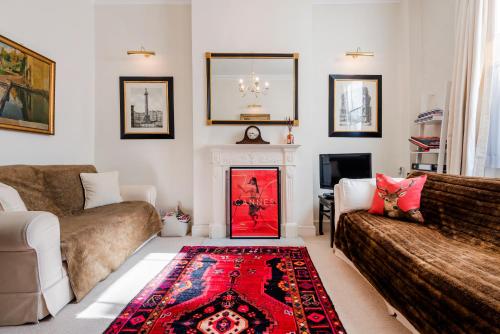 Classy and spacious one bedroom flat in amazing location, London (photo 3)