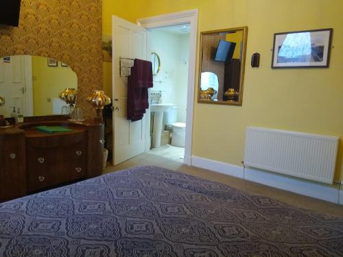 Green View Guest House - image 8