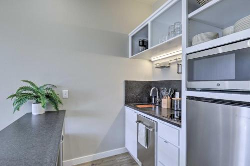 Inviting San Marcos Apartment with WasherandDryer in San Marcos, USA