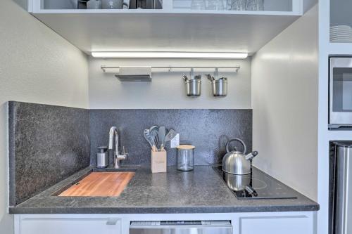 Inviting San Marcos Apartment with WasherandDryer in San Marcos, USA