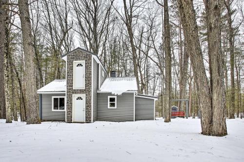 Remote Michigan Retreat on 10 Acres with Grill! in Irons, USA