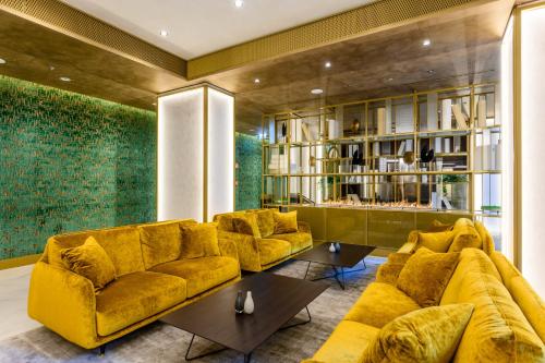 Emerald Hotel by Continental Group - image 10