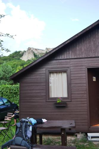 VÁR-CAMPING - image 13