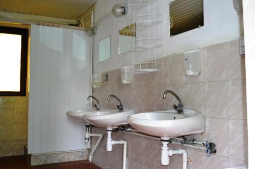 VÁR-CAMPING - image 14