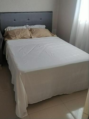 Casa completa en condominio gracia 2
