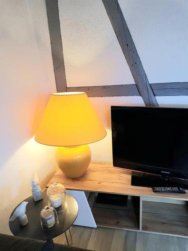 One-Bedroom Apartment image 10