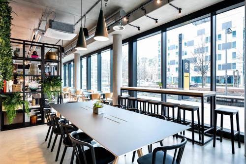 Pub/Lounge, Staycity Aparthotels Frankfurt Airport in Francoforte sul Meno