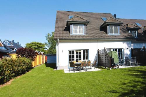 Viesnīcas āriene, Doppelhaushalfte, Zingst in Cingsta