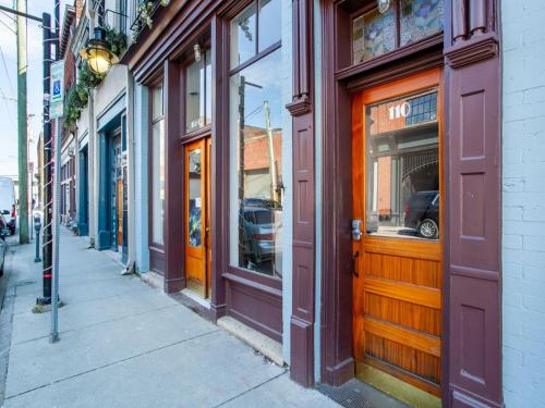 Cozy Old City Loft - Minutes from Market Square in Knoxville, USA