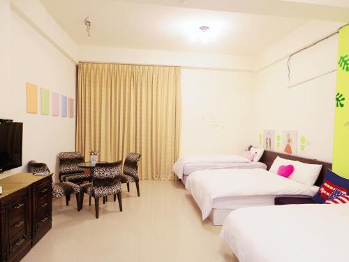 Comfort Quadruple Room image 2