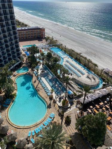 Holiday Inn Resort Panama City Beach - Beachfront, an IHG Hotel