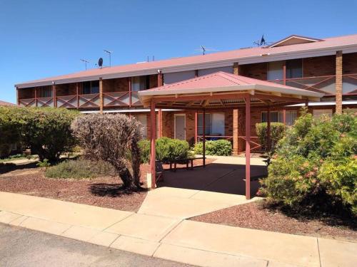 A szálláshely kívülről, Cosy 2 bedroom Unit in a secure gated complex near Kalgoorlie-Boulder repülőtér