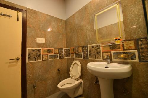 Deluxe Room image 8