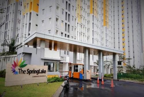Apartemen Springlake Sumarecond Bekasi By Cicie Room