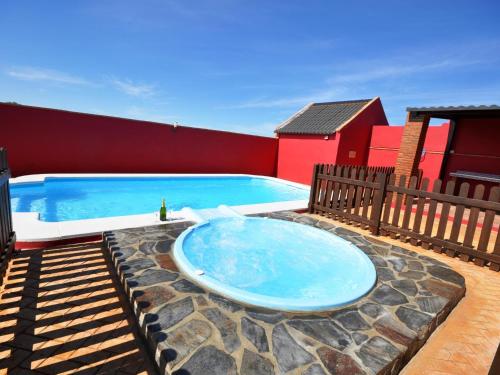 Bungalows con jacuzzi y piscina privados para familias y parejas gîte à louer Campano