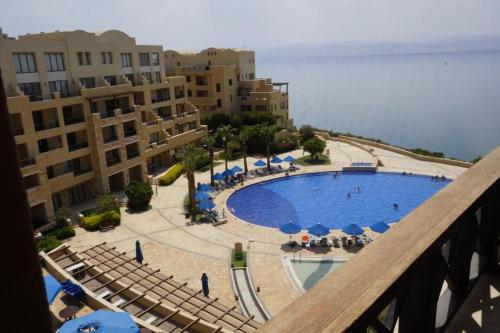 Spacious apartments with Sea view at Samarah Resort