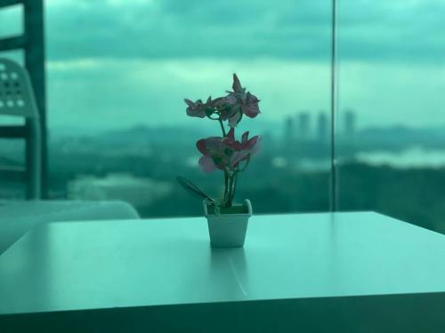 CQC2806 | Cyberjaya-Netflix-Wifi-Parking-Balcony - image 10