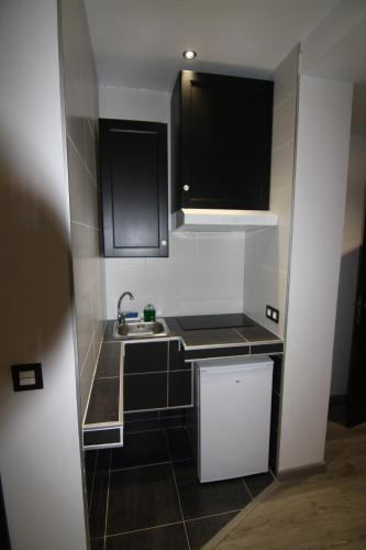 Hostal MH Fuencarral