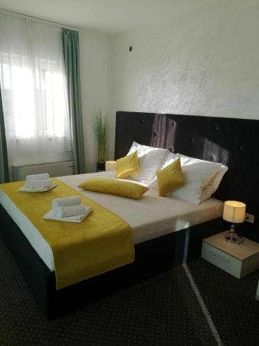 Hotel Bor - image 13