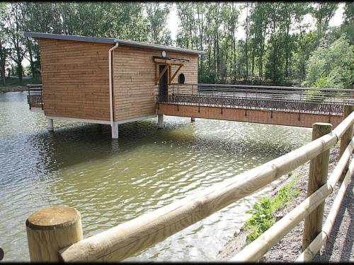 Gîte Veauchette, 2 pièces, 2 personnes - FR-1-496-83