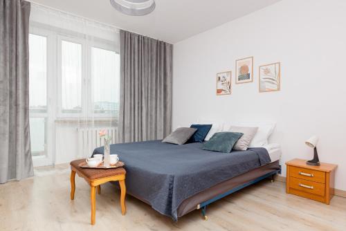 Duplex Apartment near the Airport by Noclegi Renters, Warsaw