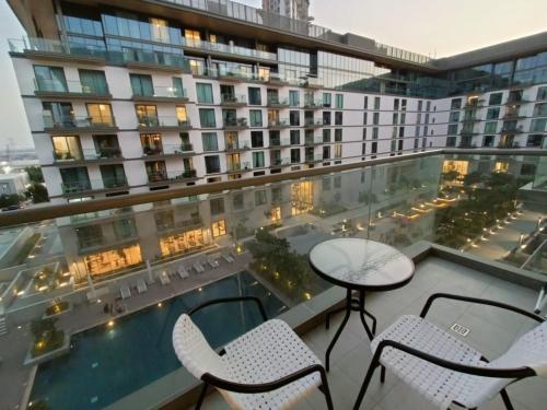 Modern Lifestyle 1 BR at Sobha Hartland