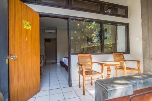 Superior Double or Twin Room image 5