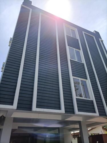 Grey House Inn – Guwahati, IN