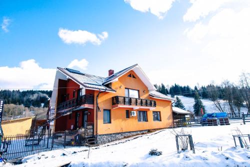 Viesnīcas āriene, Casa Teo&Andreea in Panaci