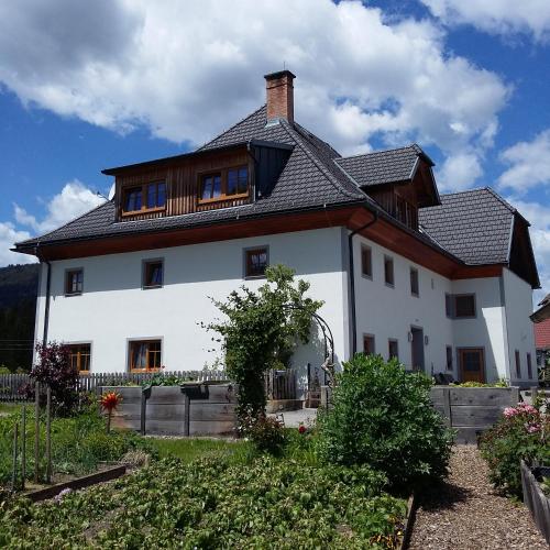 Biohof Köck Tonibauer - Hotel - Zeutschach