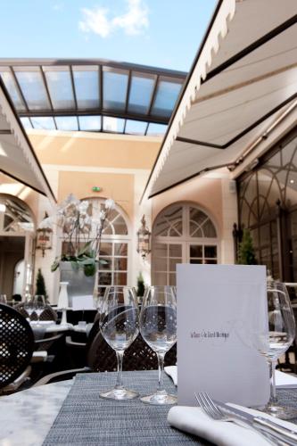 Best Western Premier Grand Monarque Hotel & Spa - image 12
