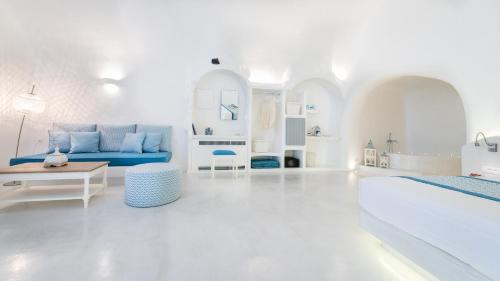  Deluxe Suite with Outdoor Heated Plunge Pool and Jets image 8