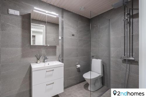 2ndhomes Tampere Nokia Arena Sviitti #2 - Penthouse Apt with Amazing Views & Private Terrace