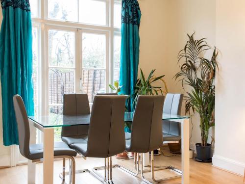 Pass the Keys Radiant and Spacious 3 Bed gîte à louer Lower Sydenham Station