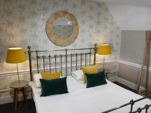 The Fleece - image 2