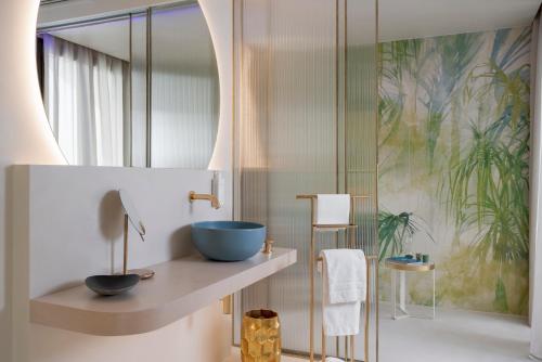 Demo Hotel Design Emotion Room Type - Queen Suite