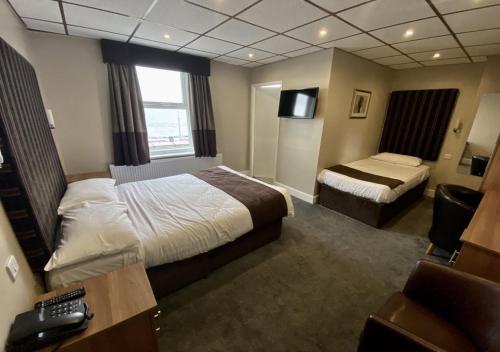 The Doric Hotel - image 5
