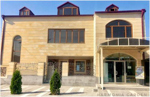 Exterior view, Harmonia Garden GastroYard&Hotel in Garni