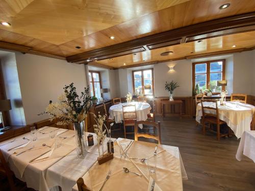 Hôtel Restaurant Au Lion Rouge - image 12