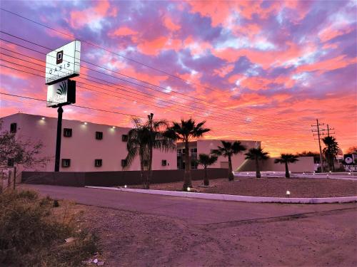 . Hotel Oasis