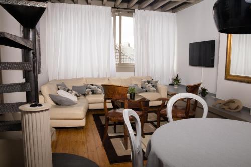 Duplex dernier étage avec terasse à deux pas de la grand place, Брюссель (фото 8)