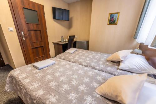 1 double bed